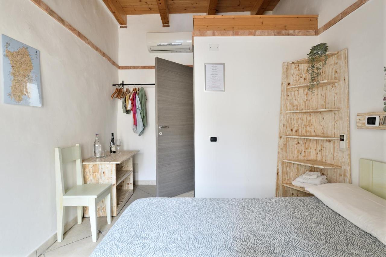 Bed and Breakfast Al Vicoletto - Genuine Hospitality Tortolì Exterior foto